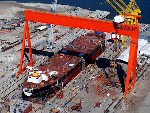 Гусеничный кран для судостроительных верфей-6