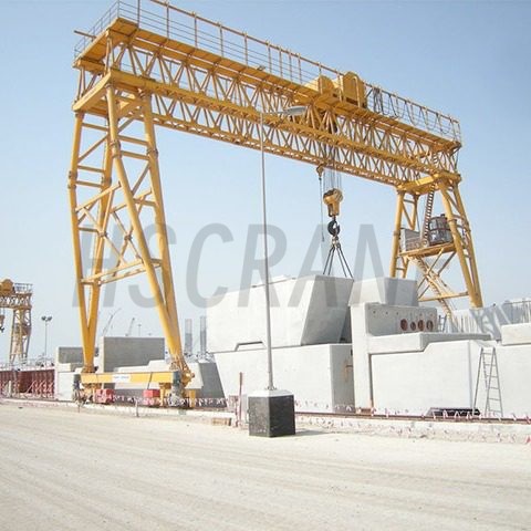 Кран для монтажных работ мостов-4
