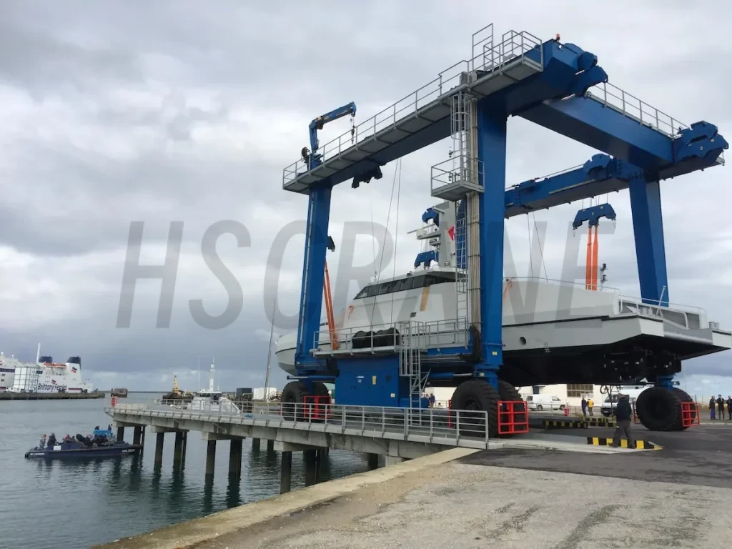 яхтенный подъемник 2