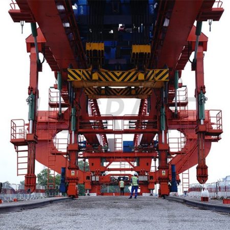 Подъемник балок